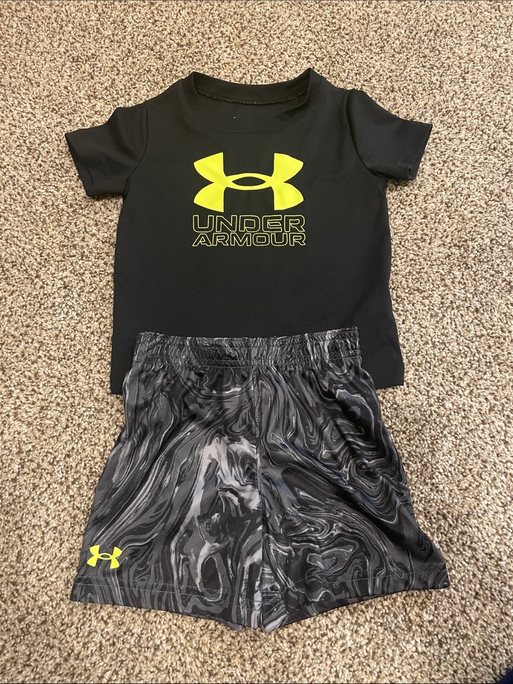 Under Armour Boys Black Tee & Black Marble Shorts with Neon Yellow Logo